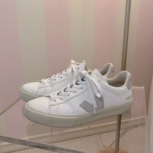 Veja Campo Extra White & Natural